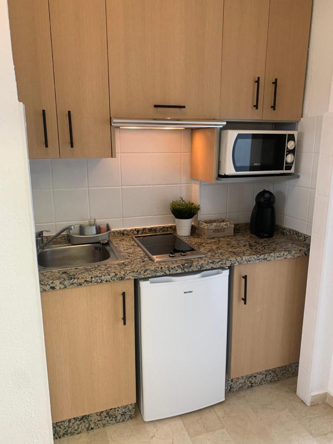Amazing Frontline Sea Views Studio Apartment Castillo Del Vigia توريمولينوس المظهر الخارجي الصورة