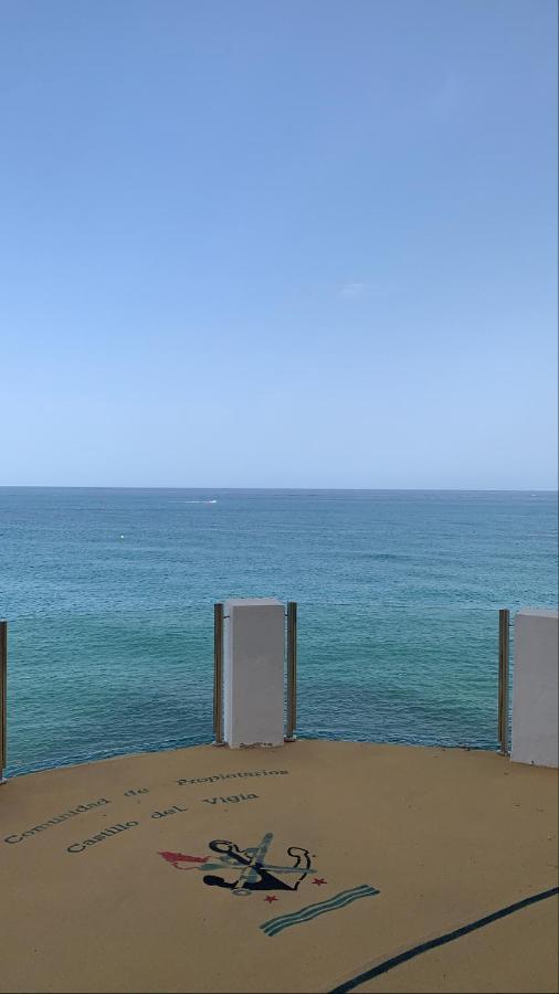 Amazing Frontline Sea Views Studio Apartment Castillo Del Vigia توريمولينوس المظهر الخارجي الصورة